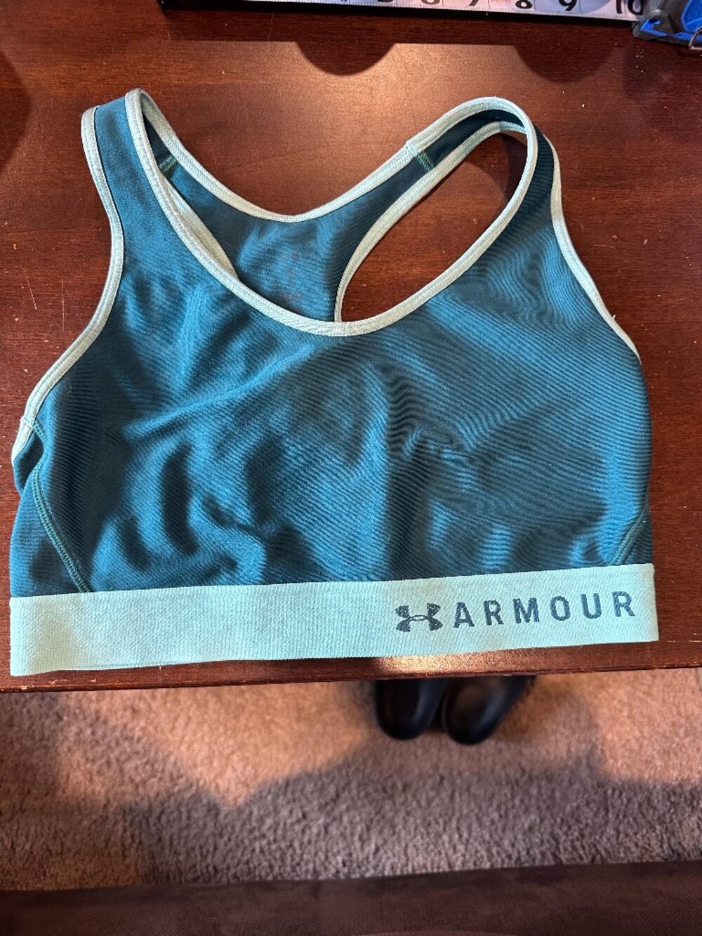Under Armour Racerback Crossback Sports Bra Size Small Teal Mint Excellent Cond.